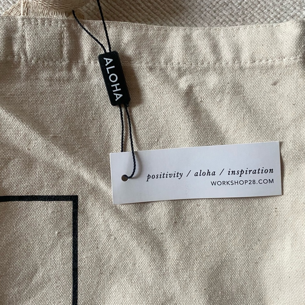 Aloha No. 50 Tote Bag - Natural Canvas NWT - Picture 6 of 8